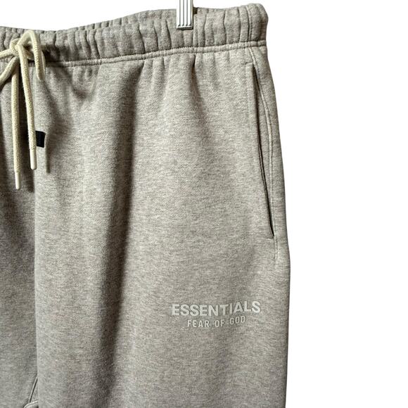Fear of God Essentials Sweatpants in Beige Size XXL Cotton Blend Side Pockets - Picture 5 of 10